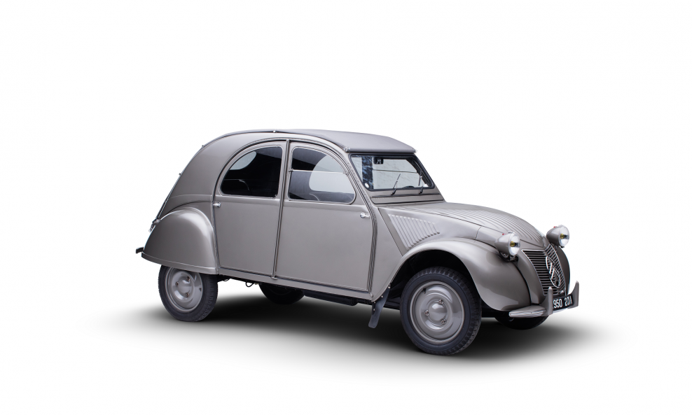 Citroën 2CV je bila prva mala limuzina s pogonom na prednje kotače na svijetu koja je nudila dovoljno prostora, bila je nepretenciozna, personalizirana i ekonomična; osvojila je publiku