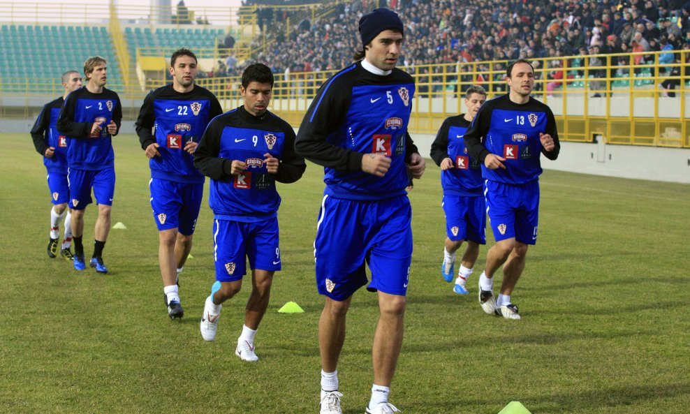 Trening hrvatske nogometne reprezentacije, Vedran Ćorluka i Eduardo