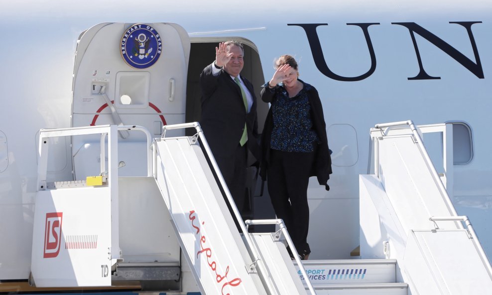 Mike Pompeo sa suprugom Susan