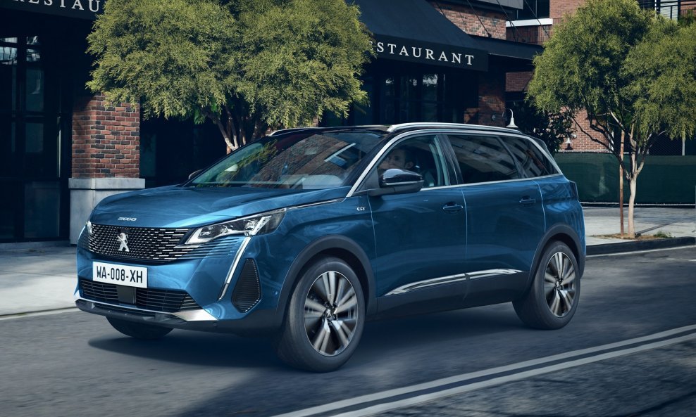 Veliki SUV Peugeot 5008 je, kao i  manji SUV 3008 prije samo nekoliko dana, temeljito moderniziran