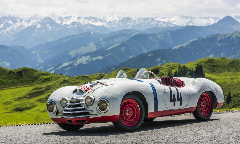 Škoda Sport za '24 sata Le Mansa' 1950. , a na cestu ga je ponovno izveo dvostruki pobjednik Le Mansa Hans-Joachim Stuck