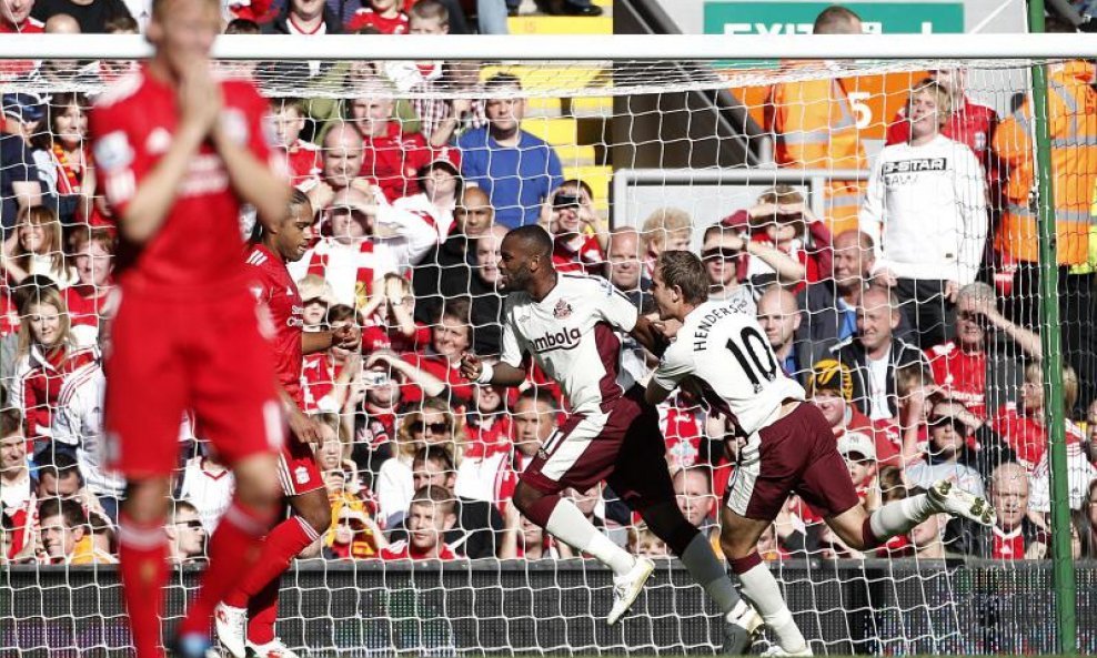 Darren Bent Sunderland Liverpool