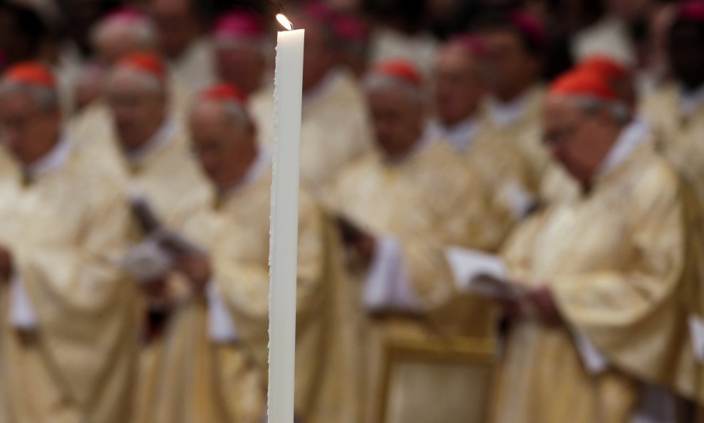Kardinali katolička crkva vatikan svećenici