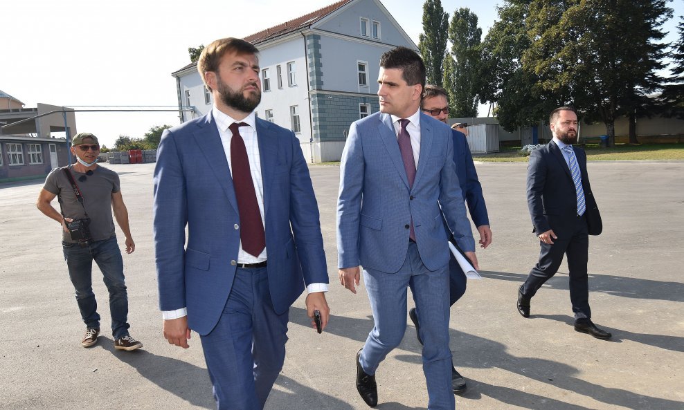 Ministar Tomislav Ćorić u pojesti Mesnoj industriji Vajda