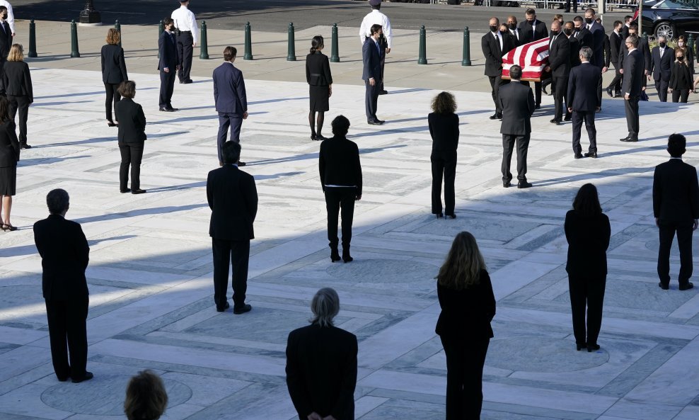 Odavanje počasti Ruth Bader Ginsburg