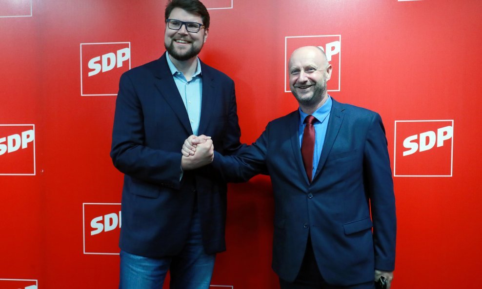 Peđa Grbin i Željko Kolar idu u drugi krug izbora za predsjednika SDP-a
