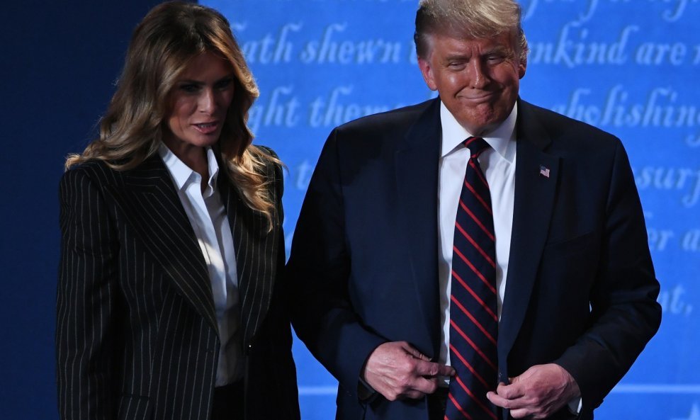 Melania i Donald Trump nakon TV sučeljavanja