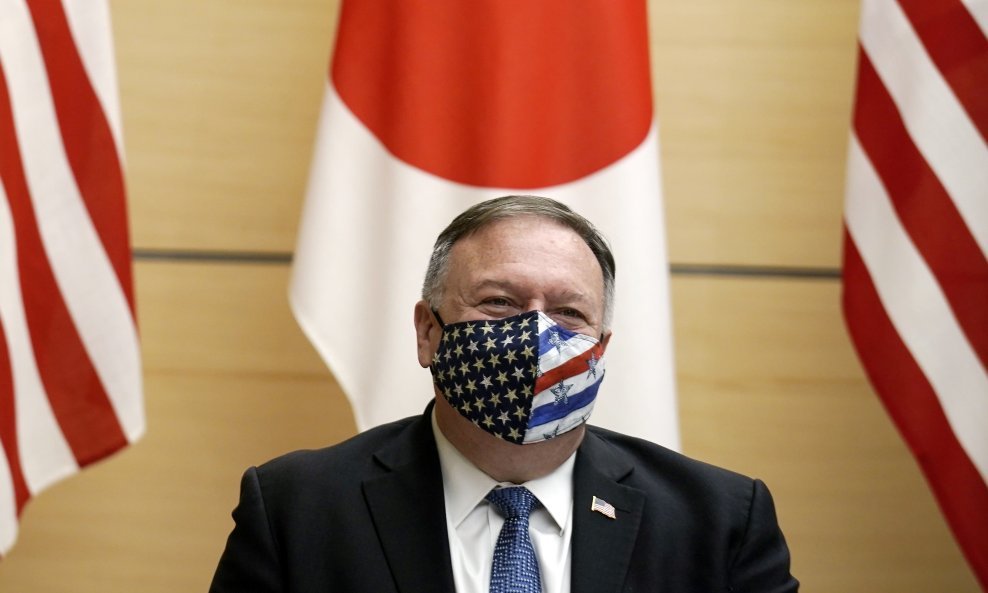 Mike Pompeo u Japanu