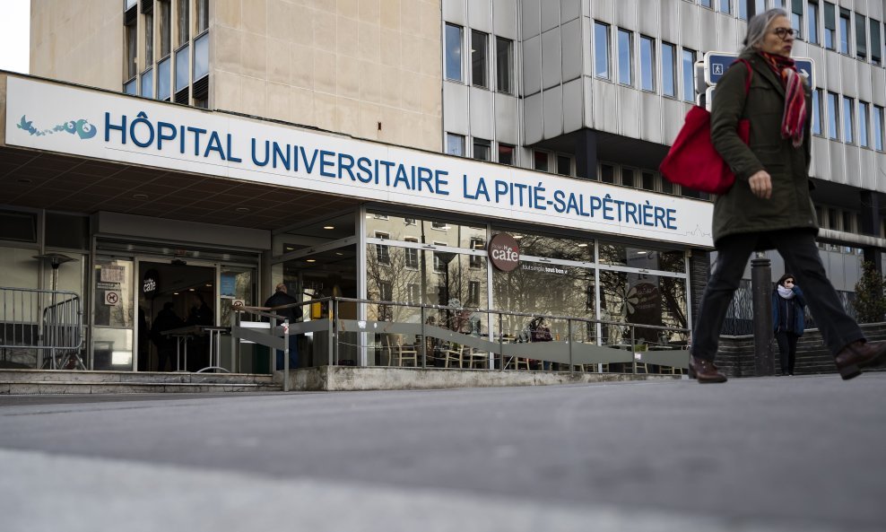 Bolnica u Parizu