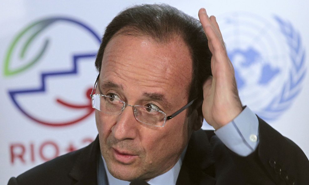 francois hollande uuu dobra