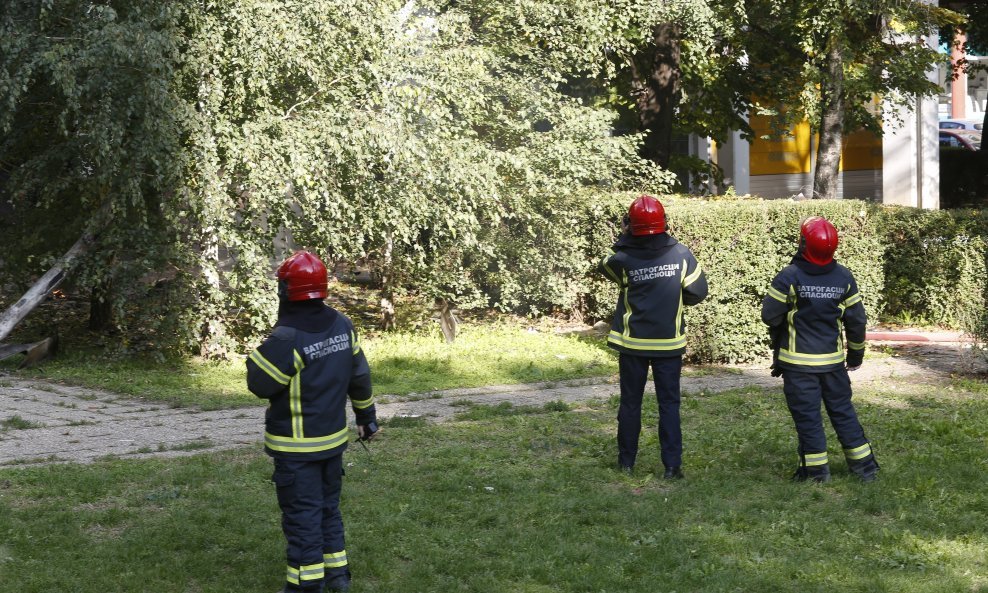 Beogradski vatrogasci u kvartu Dorćol