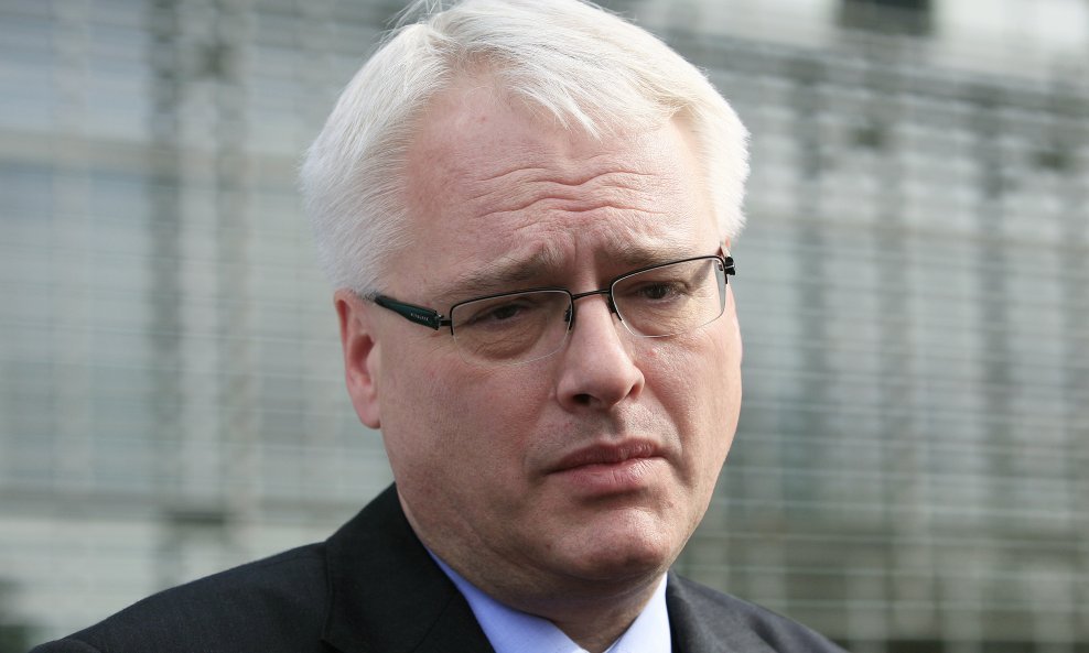 iVO jOSIPOVIĆ