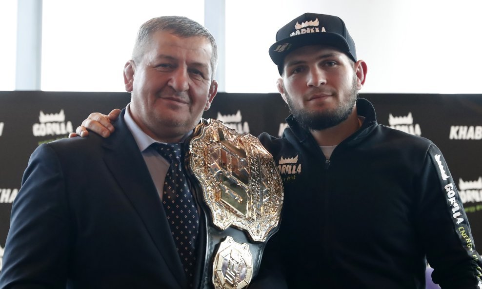 Khabib Nurmagomedov s pokojnim ocem