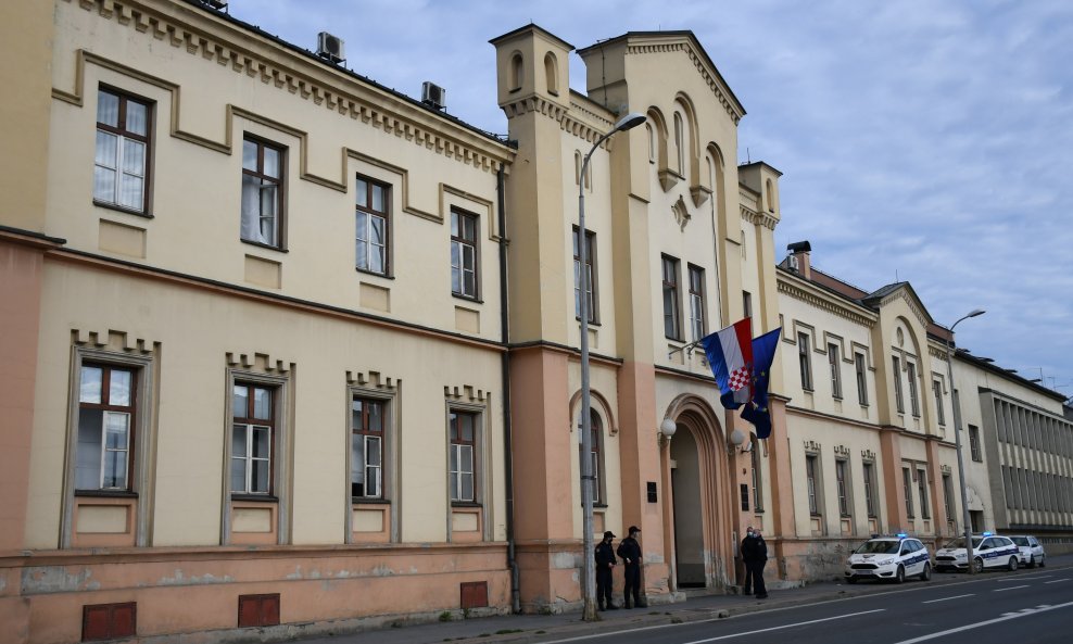 Evakuirana zgrada suda u Bjelovaru