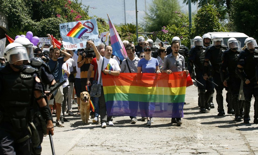 gay parada budva