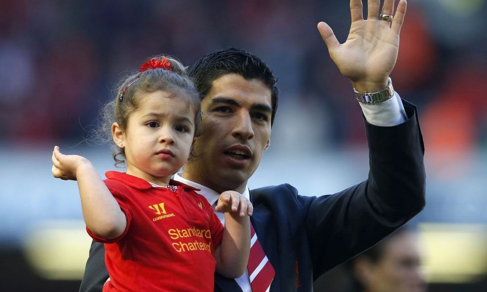 Luis Suarez sa kćerkicom