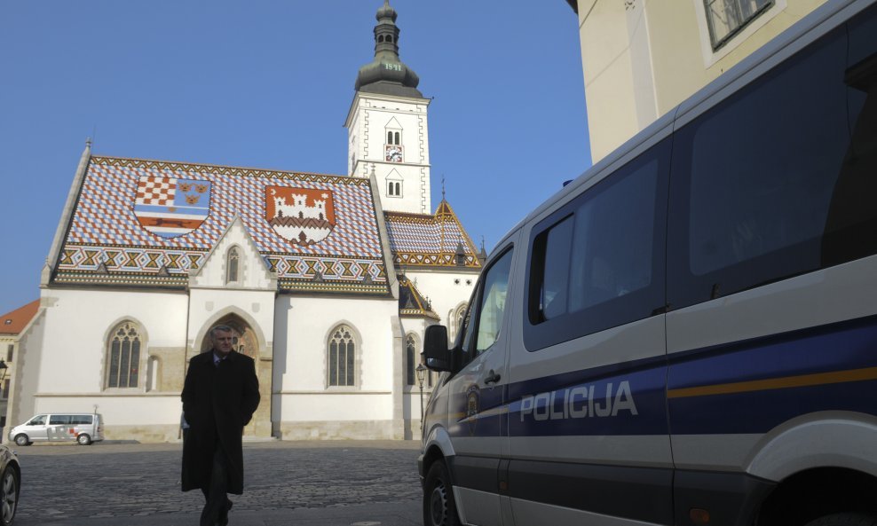Policija Markov trg Gornja grad marica