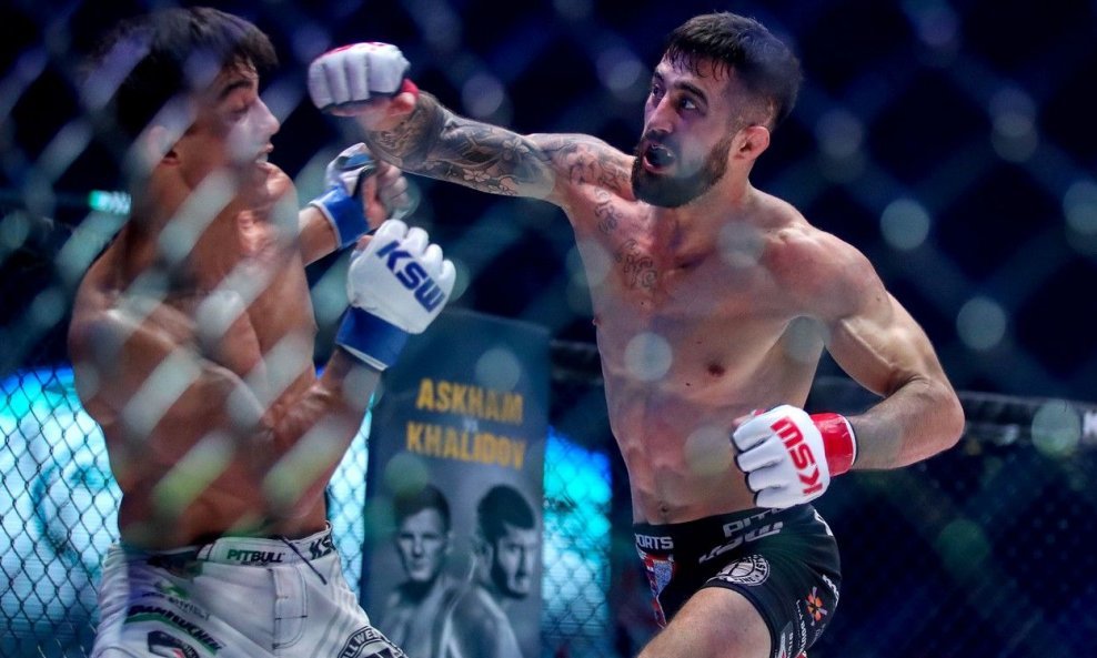 Filip Pejić (desno)