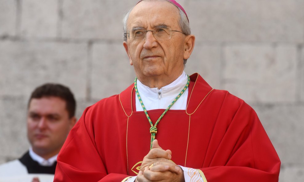 Nadbiskup Želimir Puljič
