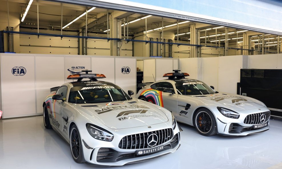 Mercedes-Benz GT R - F1 Safety Car na GP Turske 2020.