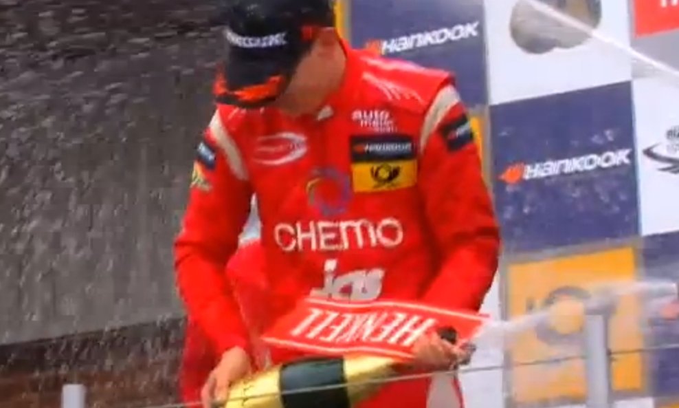 Rafaelle Marciello novi vozač Saubera (slavlje iz Formule 10)