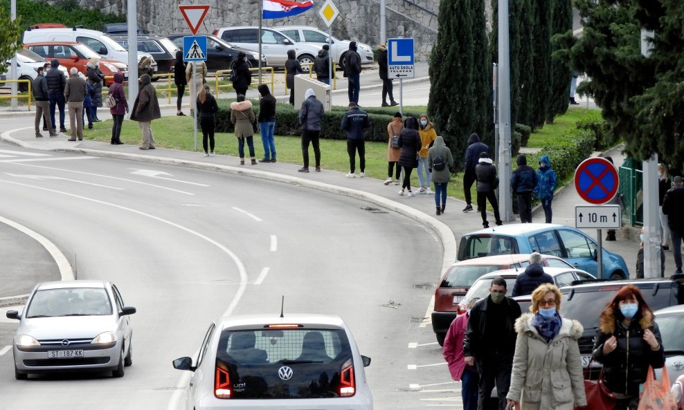 Testiranje na koronu u Splitu