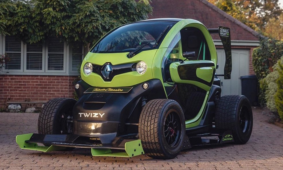 Ovo nije električno vozilo visokih performansi, već je više za pokazivanje - možete ga izvesti na cestu toplim vikendima i potaknuti ljude da s vama razgovaraju o električnim automobilima