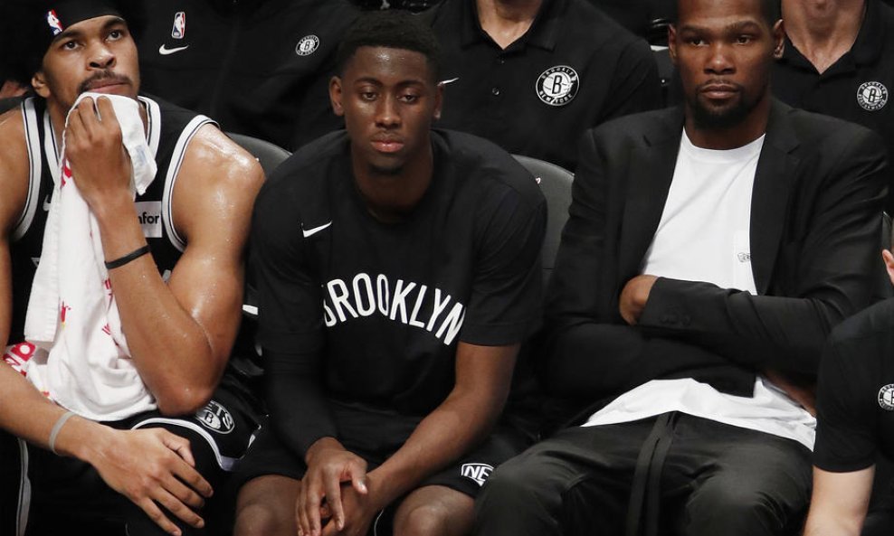 Brooklyn Nets - Jarrett Allen, Caris LeVert i Kevin Durant