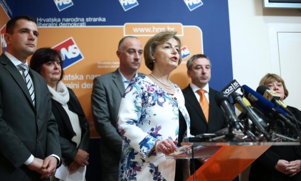 Vesna Pusić i HNS-ovci