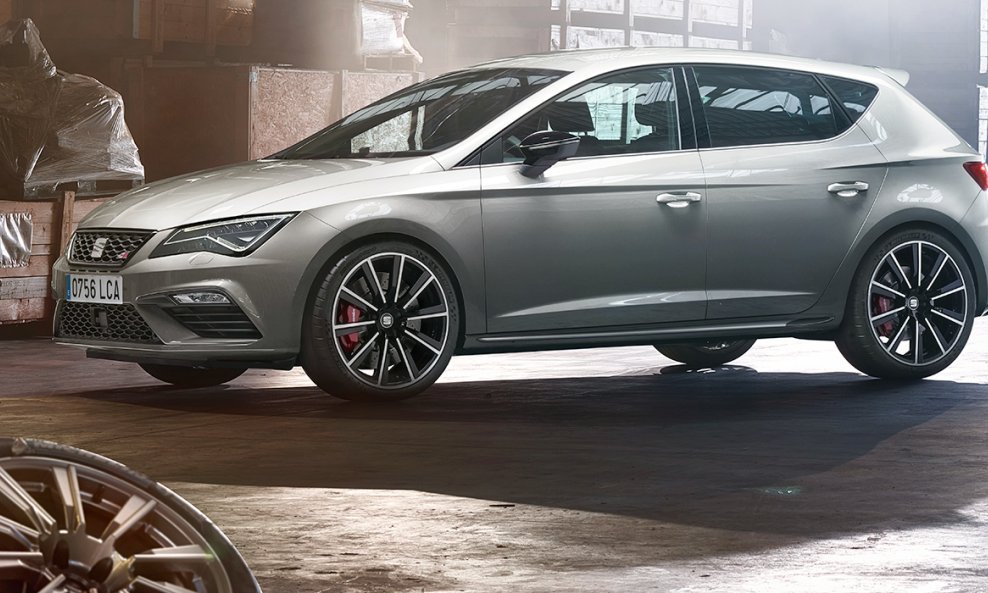 Redizajnirani Seat Leon Cupra