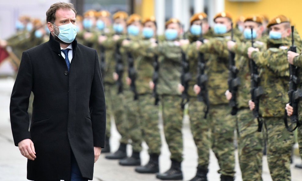 Ministar obrane Mario Banožić na obilježavanju 28. obljetnice brigade "Pume" u Varaždinu