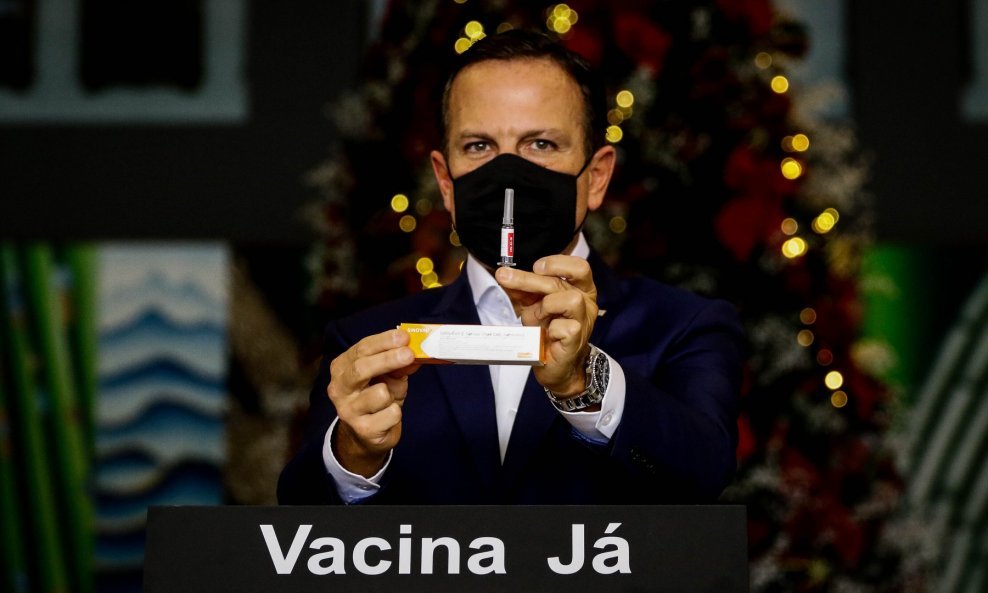 Brazilci imaju gotov plan cijepljenja, ali predstavljanje kinskog cjepiva Sinovac koje se testira i u Brazilu odgođeno je za dva tjedna