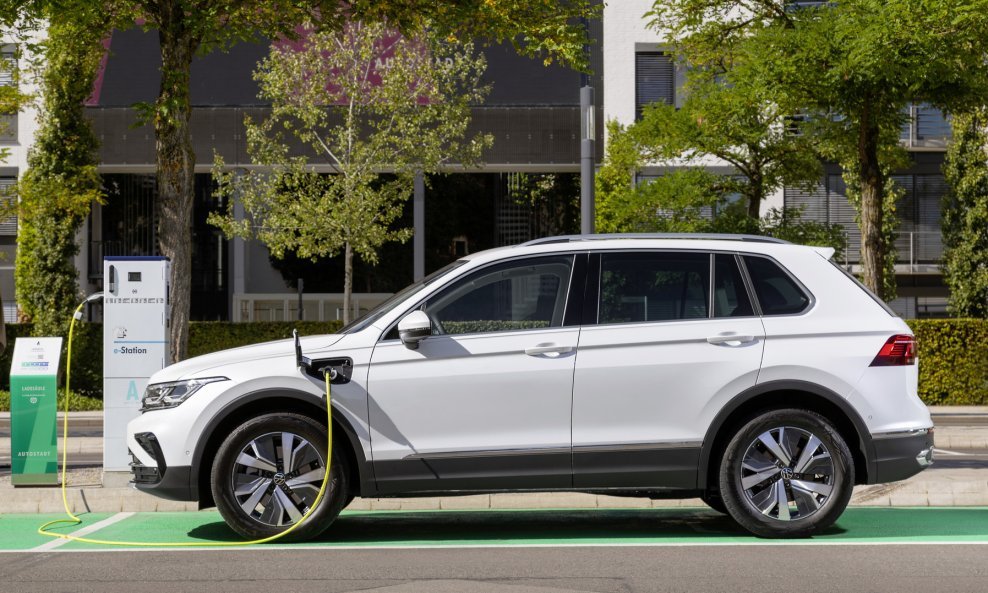 VW Tiguan eHybrid