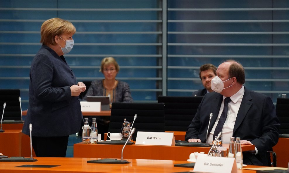 Angela Merkel i Helge Braun