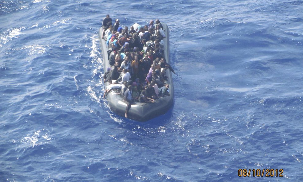 lampedusa, migranti