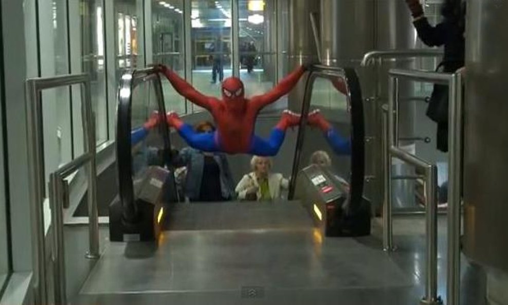 poljski spider-man funvideo