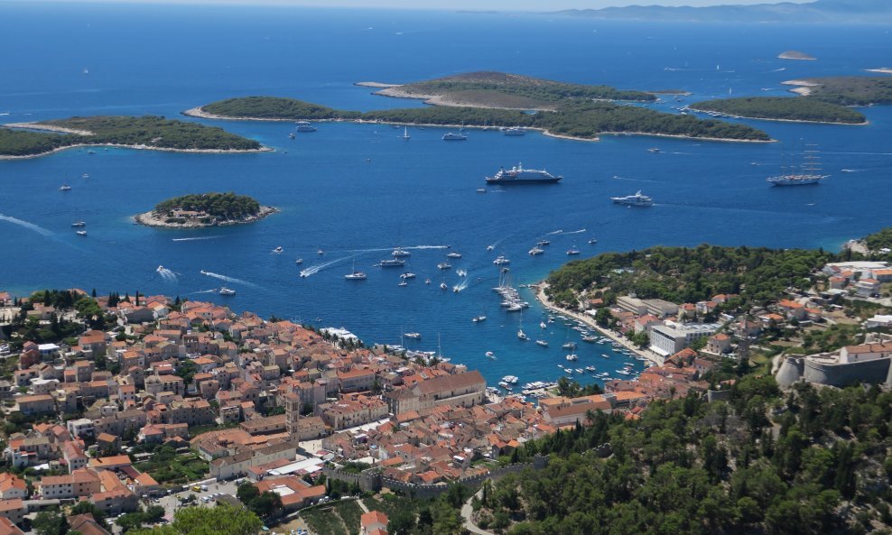 Hvar