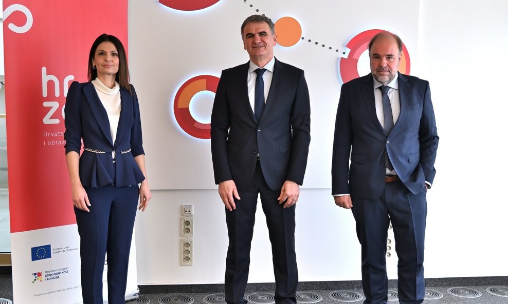 Marijana Bačić (HT), Ivan Marić (Srce) i Paško Labura (CS Computer Systems)