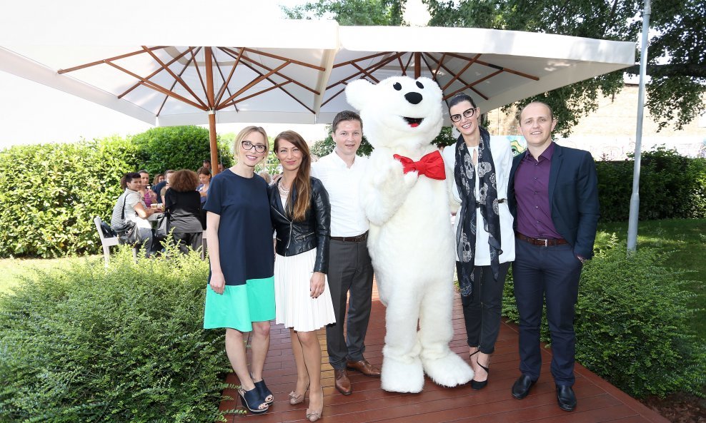 Iva Šulentić, Mirna Arapović, Dario Vrabec, Ledo Medo, Antonija Tomić i Vedran Prajdić