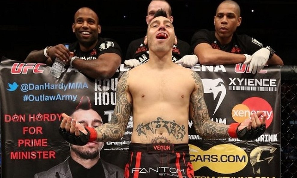 Dan Hardy