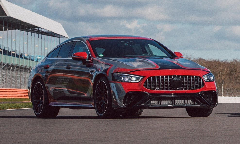 Mercedes-AMG GT 73e PHEV je budući cestovni sportski automobil