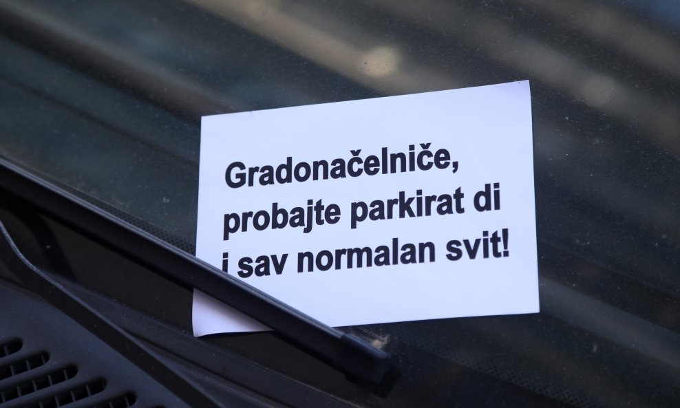 Poruke gradonačelniku Šibenika