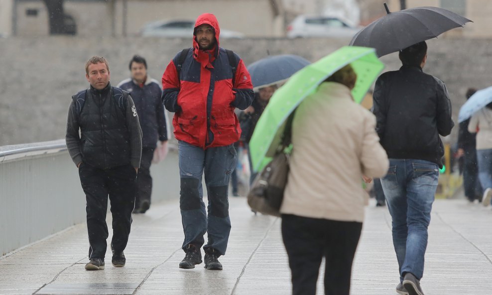 Nakon djelomice sunčane subote, u nedjelju se očekuju kiše, pogotovo na Jadranu