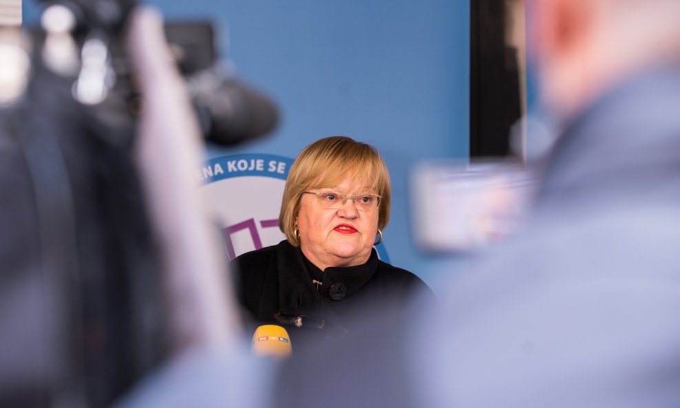 Predsjednica Glas-a Anka Mrak-Taritaš u Zagrebu 13. ožujka 2021. predstavila svoju kandidaturu za gradonačelnicu Zagreba