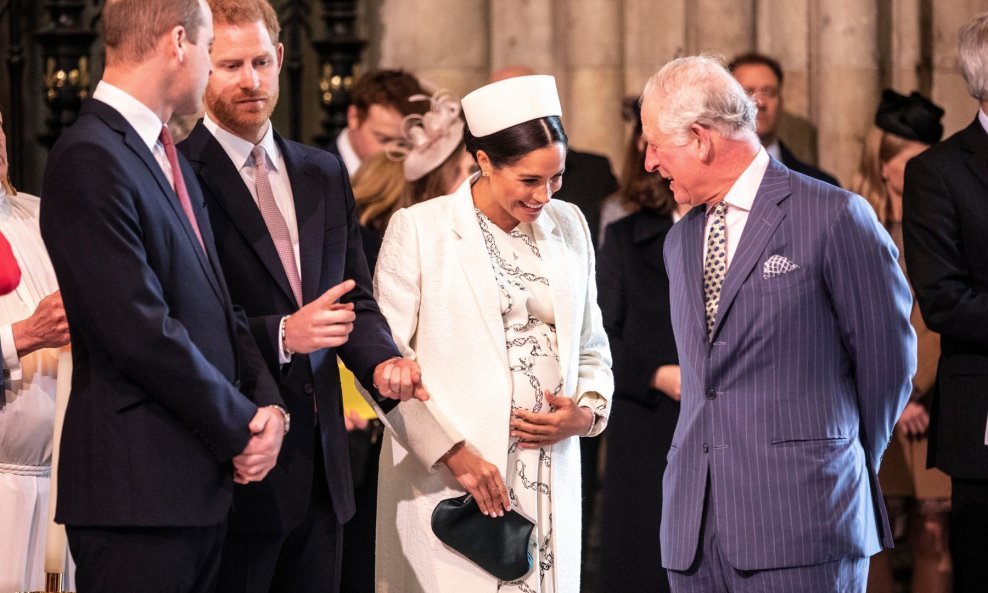 Meghan Markle, princ Harry, princ William i princ Charles