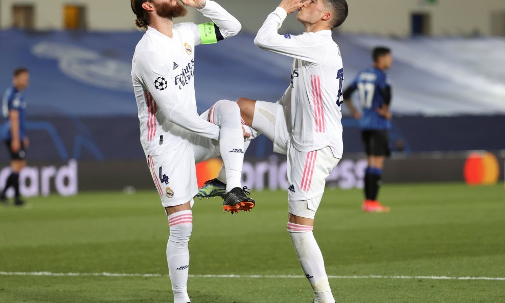 Sergio Ramos i Lucas Vazquez (desno)