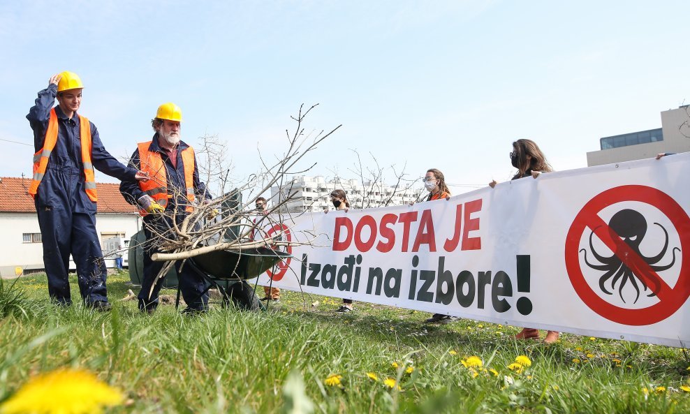 Zelena akcija i Pravo na grad održali su performance