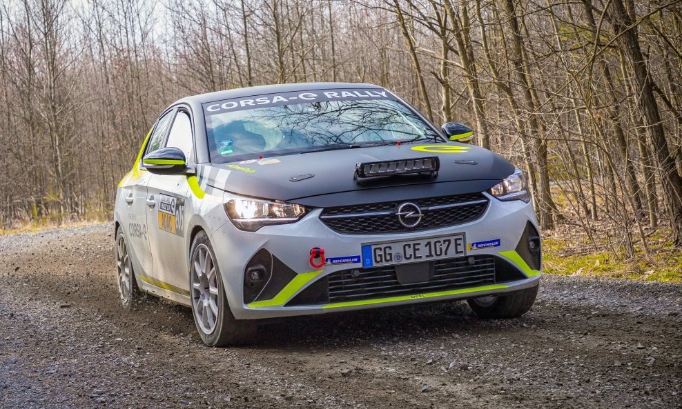 Opel Corsa-e Rally mora biti čujan i sucima i gledateljima pokraj staze