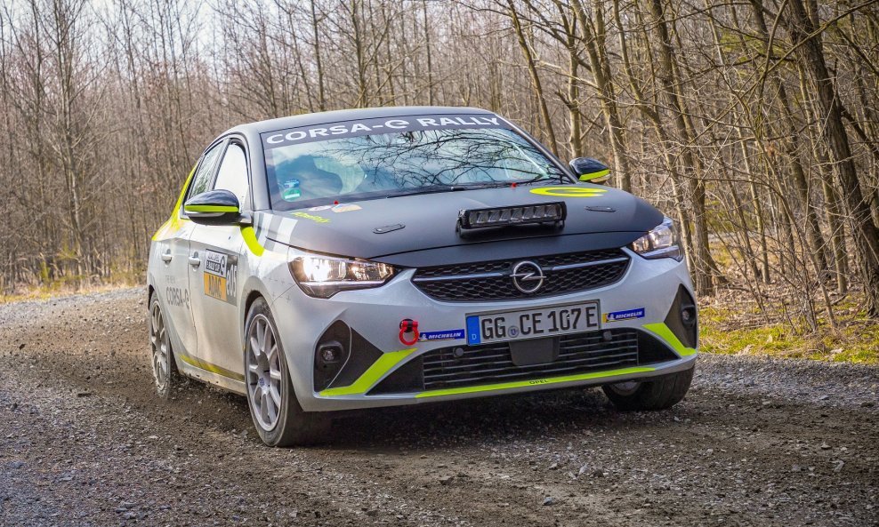 Opel Corsa-e Rally mora biti čujan i sucima i gledateljima pokraj staze