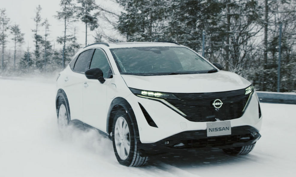 Nissan Ariya na posljednjim snježnim testiranjima na testnom poligonu u japanskom Hokaidu